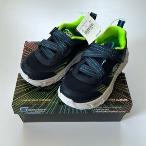 NWT Skechers S Sport Light Shoes Boys Size 11 Blue and Lime Green Sneakers